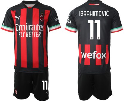 AC Milan Hemmatröja Herr 2023 Kortärmad + Korta byxor med namn IBRAHIMOVIĆ 11