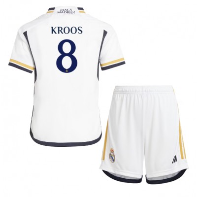 Billiga Fotbollströjor barn Real Madrid Hemmatröja 2023-24 Toni Kroos 8