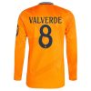 Köpa Real Madrid Bortatröja 2024/25 Federico Valverde 8 Långärmad