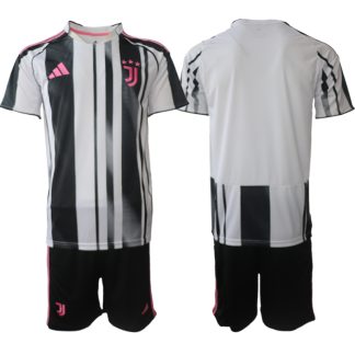 Juventus Herr Hemmatröja 2025/26 Kortärmad Fotbollsställ med Shorts