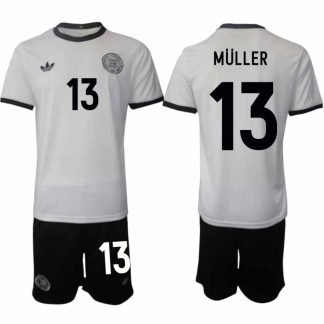 Köp Tyskland Herr Hemmatröja 2025/26 Thomas Müller 13 Fotbollsställ Kortärmad (+ Korta byxor) – Tysklands 125-årsjubileumskit