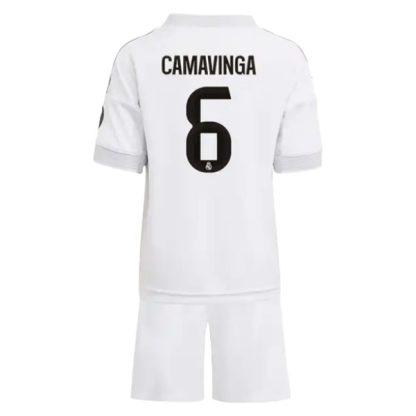 Real Madrid Barn Hemmatröja 2025/26 Eduardo Camavinga #6 Fotbollsställ med Shorts