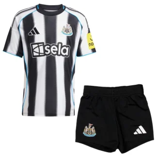 Newcastle United Barn Hemmatröja 2025/26 Kortärmad Fotbollsställ med Shorts