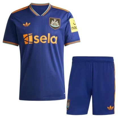Newcastle United Barn Tredjetröja 2025/26 Kortärmad Fotbollsställ med Shorts