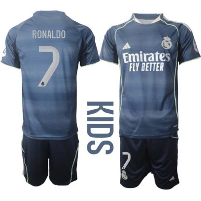 Real Madrid Bortaställ Barn 2025/26 – Cristiano Ronaldo 7 – Kortärmad Fotbollströja + Shorts