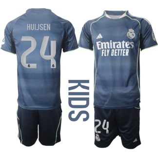 Real Madrid Bortaställ Barn 2025/26 – Dean Huijsen 24 – Kortärmad Fotbollströja + Shorts
