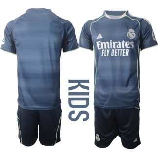 Real Madrid Bortaställ Barn 2025/26 – Kortärmad Fotbollströja + Shorts