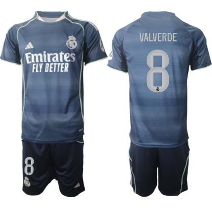 Real Madrid Bortaställ Herr 2025/26 – Federico Valverde 8 – Kortärmad Fotbollströja + Shorts