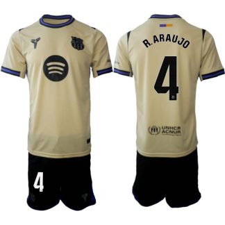 FC Barcelona Herr Bortaställ 2025/26 – Ronald Araujo 4 – Kortärmad Fotbollströja + Shorts