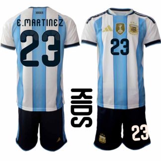 Argentina 2026 VM Hemmaställ Barn Emiliano Martínez #23 Kortärmad Fotbollströja + Shorts