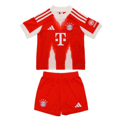 Bayern München Hemmaställ 2025/26 Barn Kortärmad Tröja + Shorts
