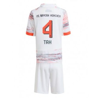 FC Bayern München Barn Bortaställ 2025/26 Jonathan Tah #4 Kortärmad + Shorts