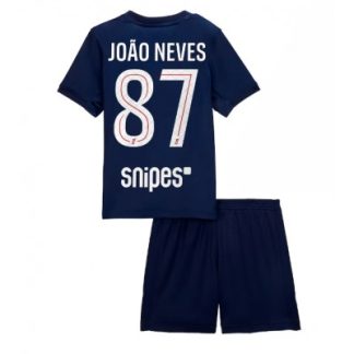 Paris Saint-Germain Barn Hemmaställ 2025/26 João Neves 87 Kortärmad Tröja + Shorts