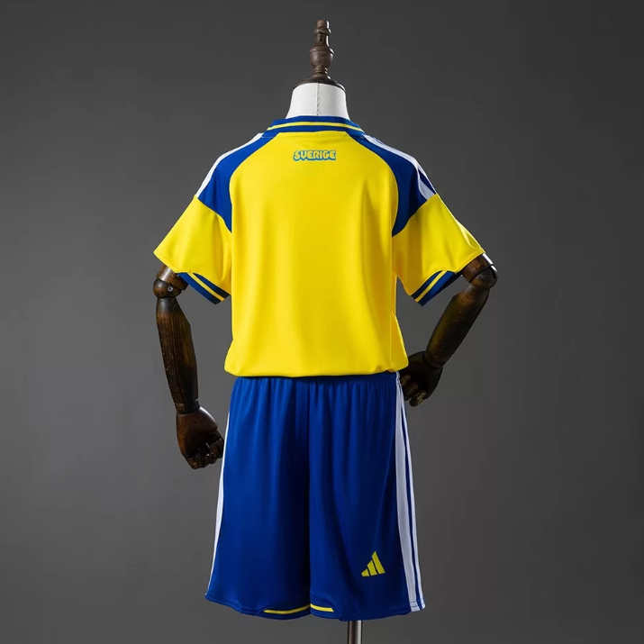 Sverige Hemmatröja VM 2026 Barn Fotbollskit Kortärmad (Tröja + Shorts)