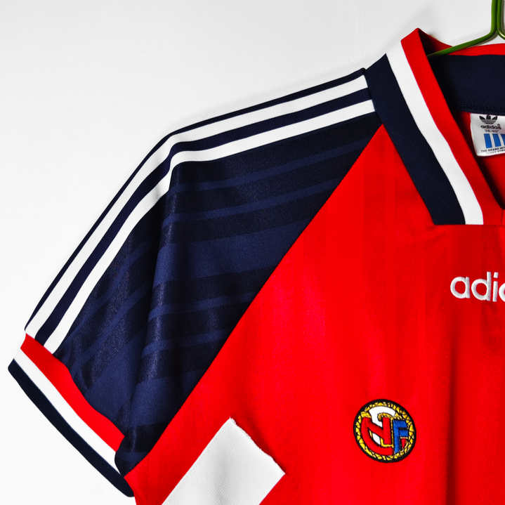 Norge 1994/95 Hemmatröja Retro Herr Fotbollströja