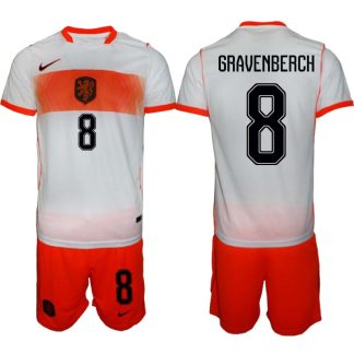 Nederländerna VM 2026 Bortaställ Herr Ryan Gravenberch 8 Fotbollströja med Shorts