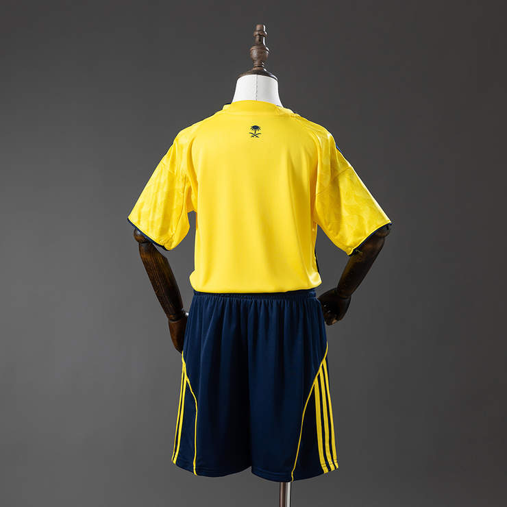 Al-Nassr 2025/26 Hemmatröja Barn Fotbollströja med Shorts