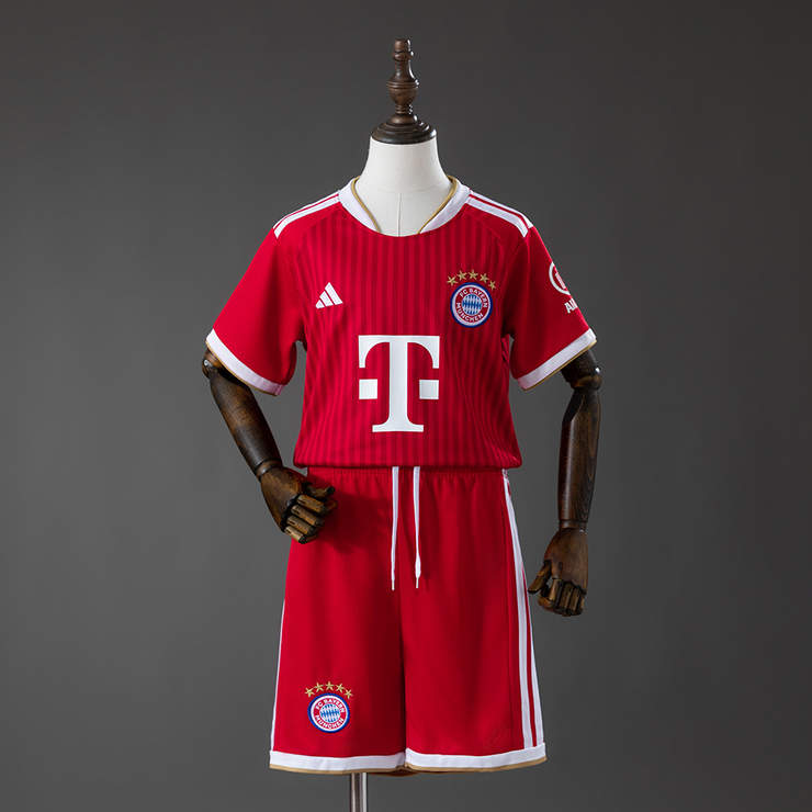 Bayern München 2026/27 Hemmaställ Barn Fotbollsställ med Shorts