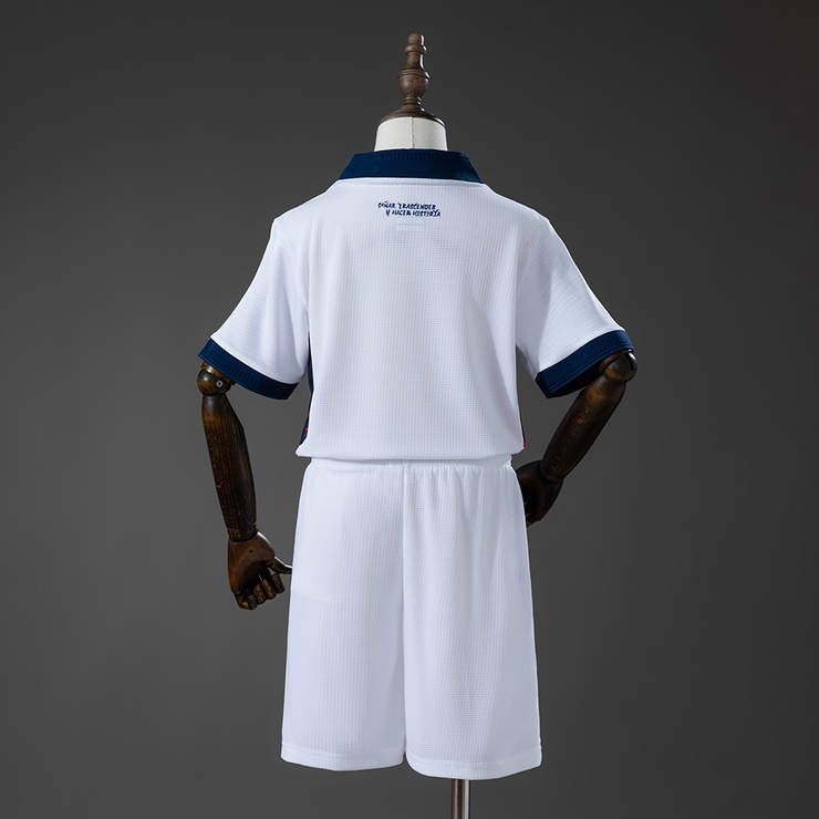 Ecuador VM 2026 Tredjeställ Barn Fotbollströja med Shorts