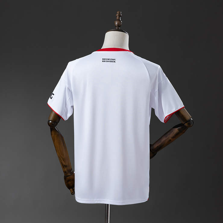 Eintracht Frankfurt 2025/26 Bortatröja Kortärmad Fotbollströja Herr