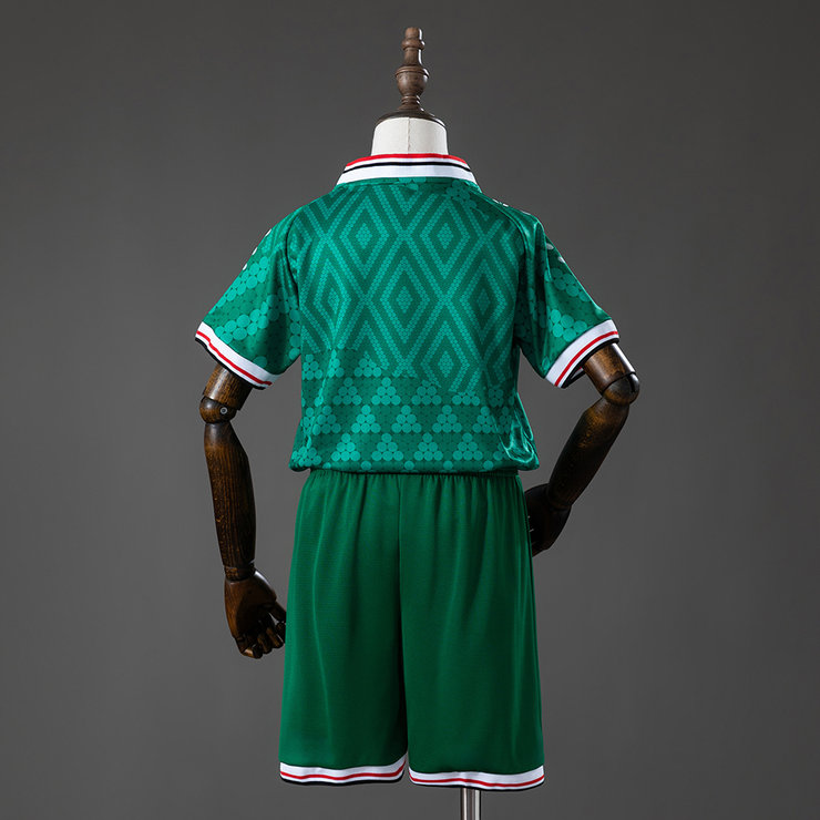 Irak VM 2026 Bortaställ Barn Fotbollströja med Shorts