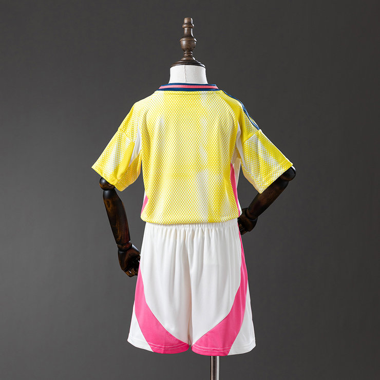 Juventus 2024/25 Bortaställ Barn Fotbollströja med Shorts