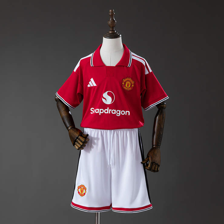 Manchester United 2026/27 Hemmaställ Barn Fotbollsställ med Shorts