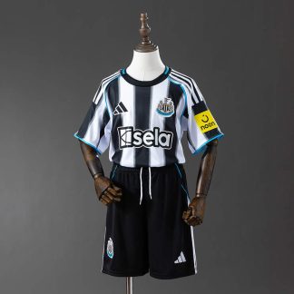 Newcastle United 2025/26 Hemmaställ Barn Fotbollströja med Shorts