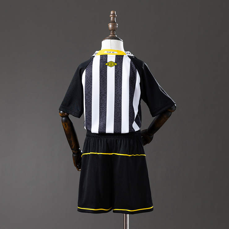 Santos 2025/26 Bortaställ Barn Fotbollströja med Shorts