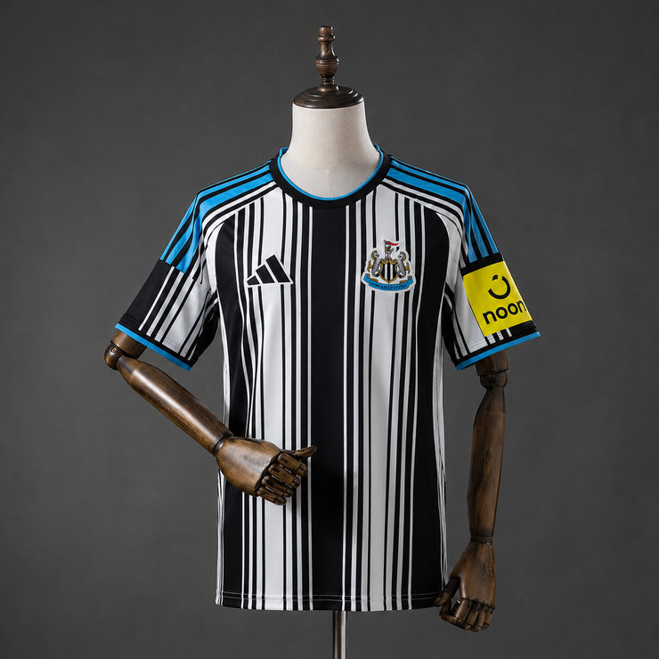 Newcastle United 2026/27 Hemmatröja Herr Fotbollströja