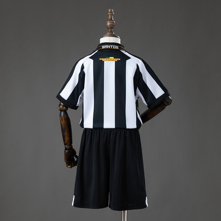 Santos 2026/27 Bortaställ Barn Fotbollströja med Shorts