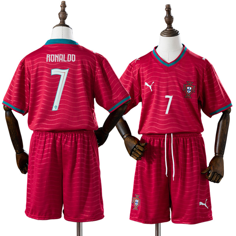 Cristiano Ronaldo 7 Portugal VM 2026 Hemmaställ Barn Röd Fotbollsställ med Shorts