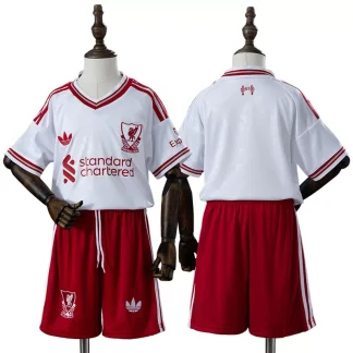 Liverpool FC 2026/27 Bortaställ Barn Vit Kortärmad med Röda Shorts