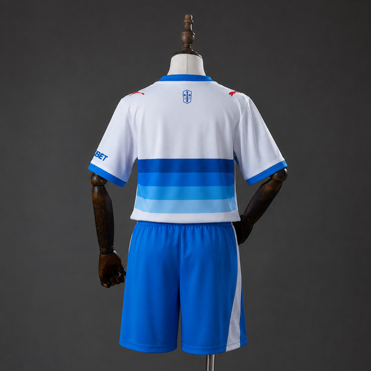 Universidad Católica 2026/27 Hemmaställ Barn med Shorts