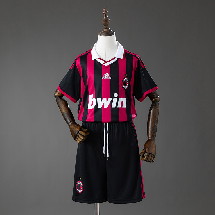 AC Milan 2009/10 Retro Hemmaställ Barn Röd och Svart med Shorts