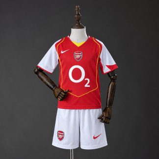 Arsenal 2004/05 Retro Hemmaställ Barn Röd och Vit med Shorts