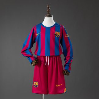Barcelona 2005/06 UEFA Champions League Retro Hemmaställ Barn Långärmat Blå och Röd med Shorts
