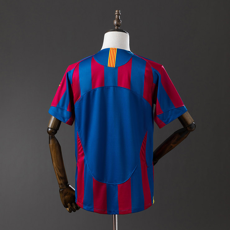 Barcelona 2005/06 UEFA Champions League Retro Hemmatröja Herr Blå och Röd