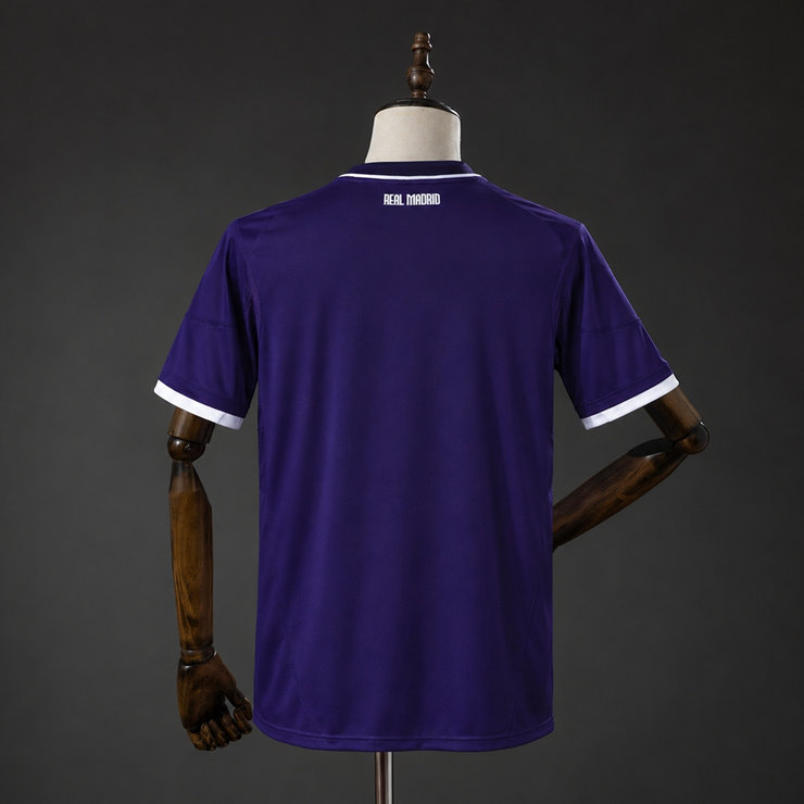 Real Madrid 2010/11 Retro Tredjetröja Herr Lila och Vit Fotbollströja