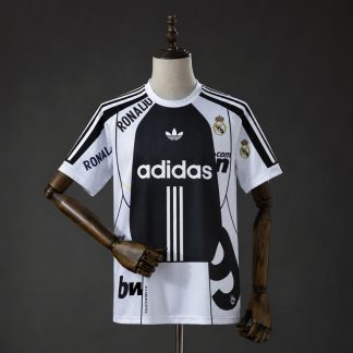 Real Madrid 2026/27 OG Retro Fotbollströja Herr Svart och Vit